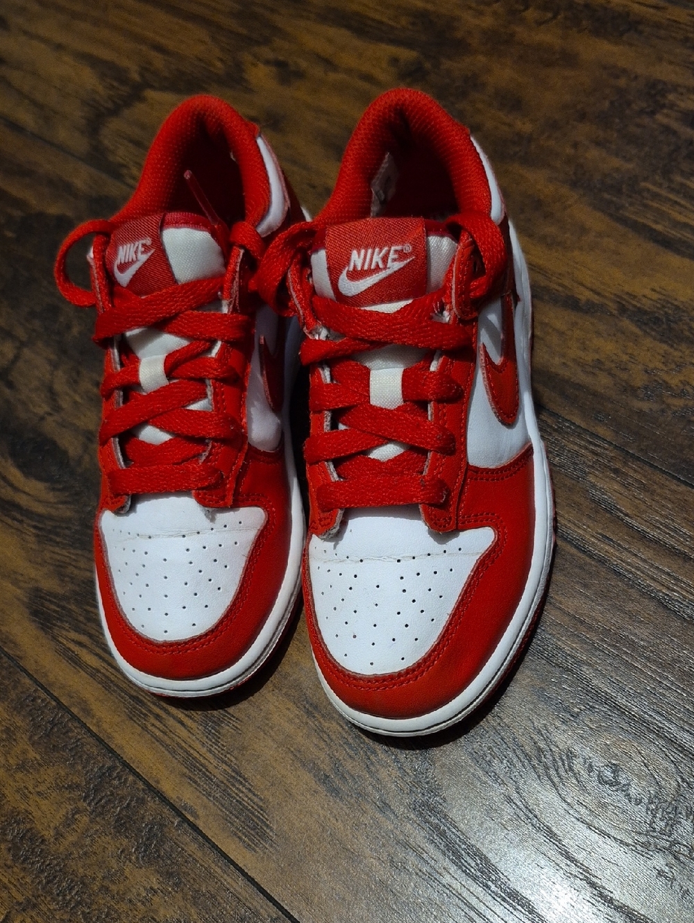 Nike Kids' Red and White Low-Top Sneakers